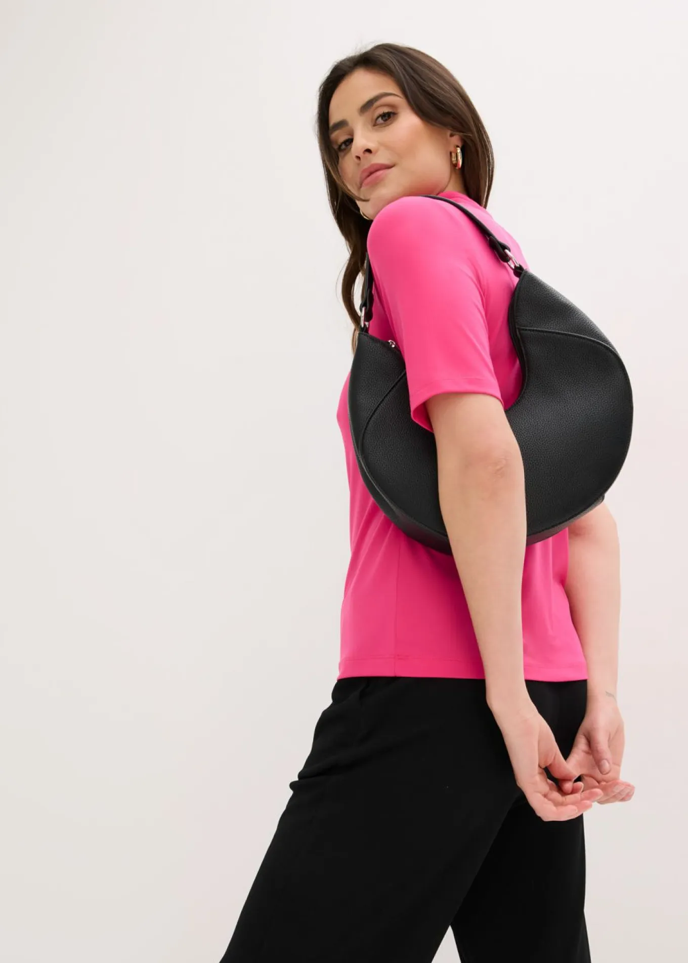 Camiseta con cuello chimenea