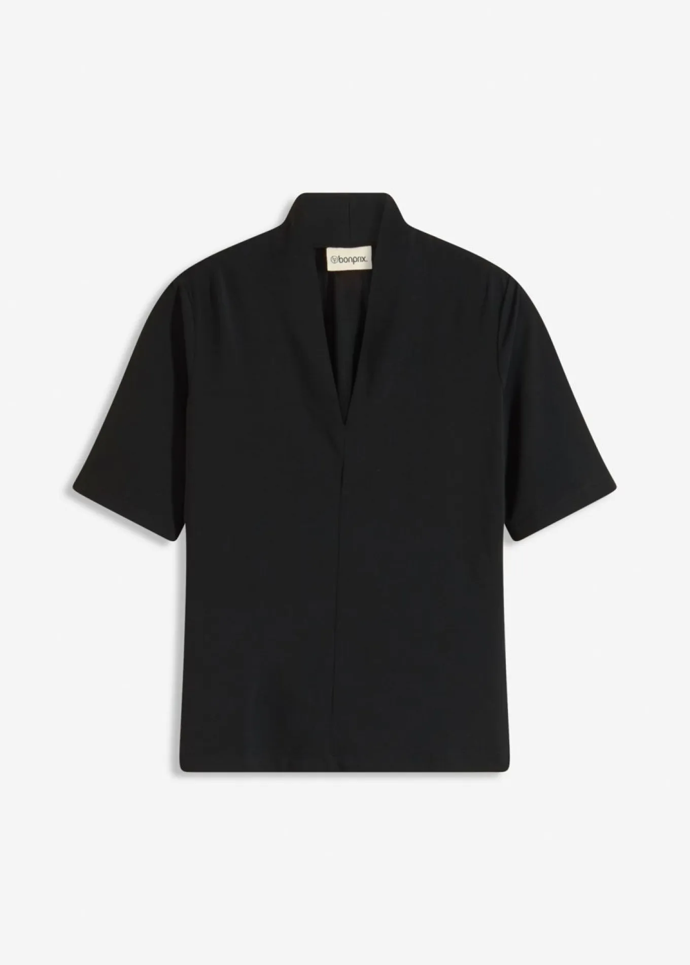 Camiseta con cuello chimenea