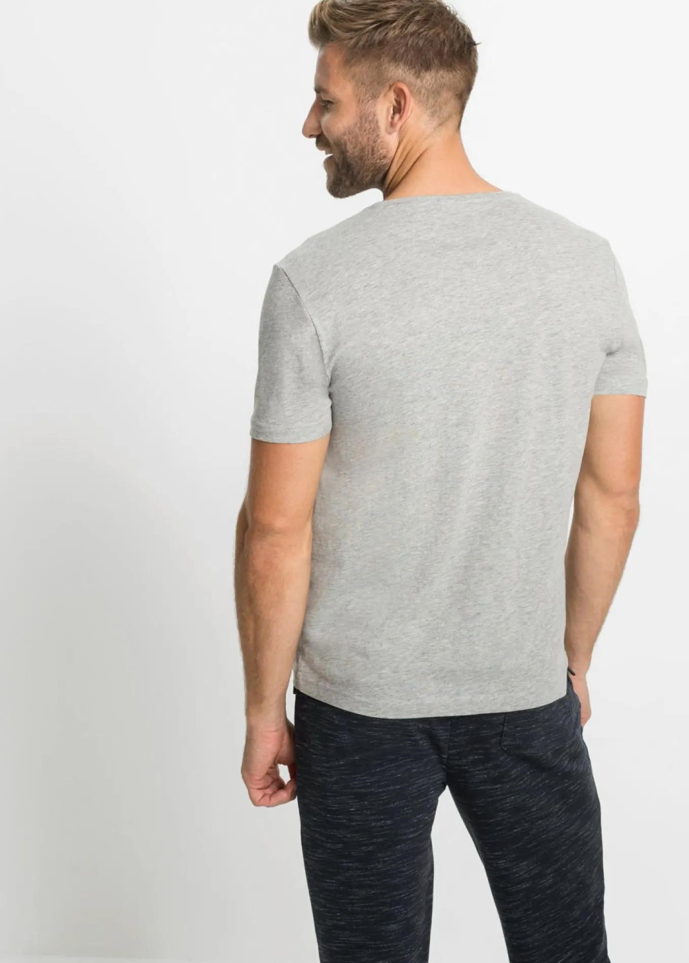 Camiseta con cuello en V (3 unidades)