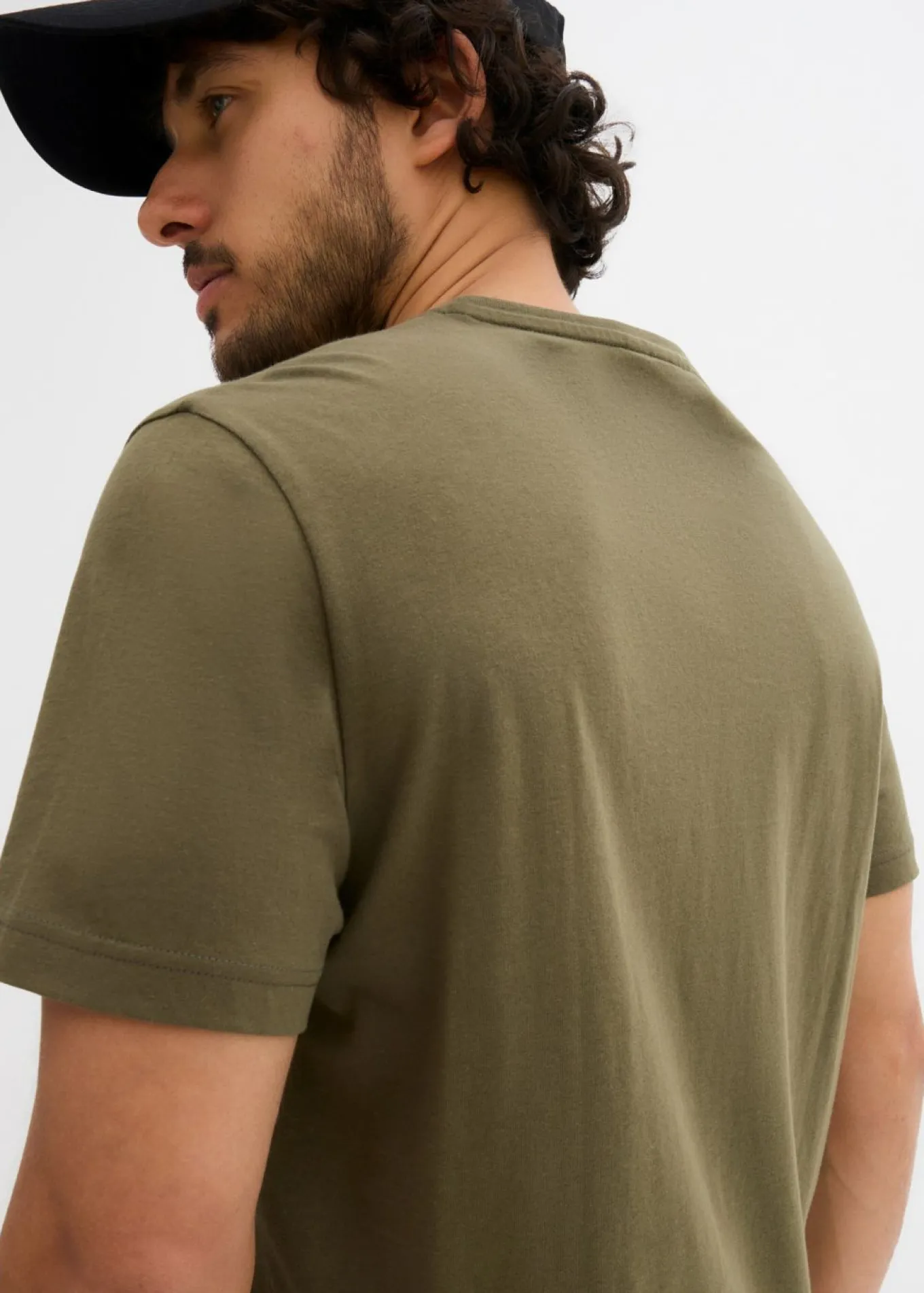 Camiseta con cuello en V (3 unidades)