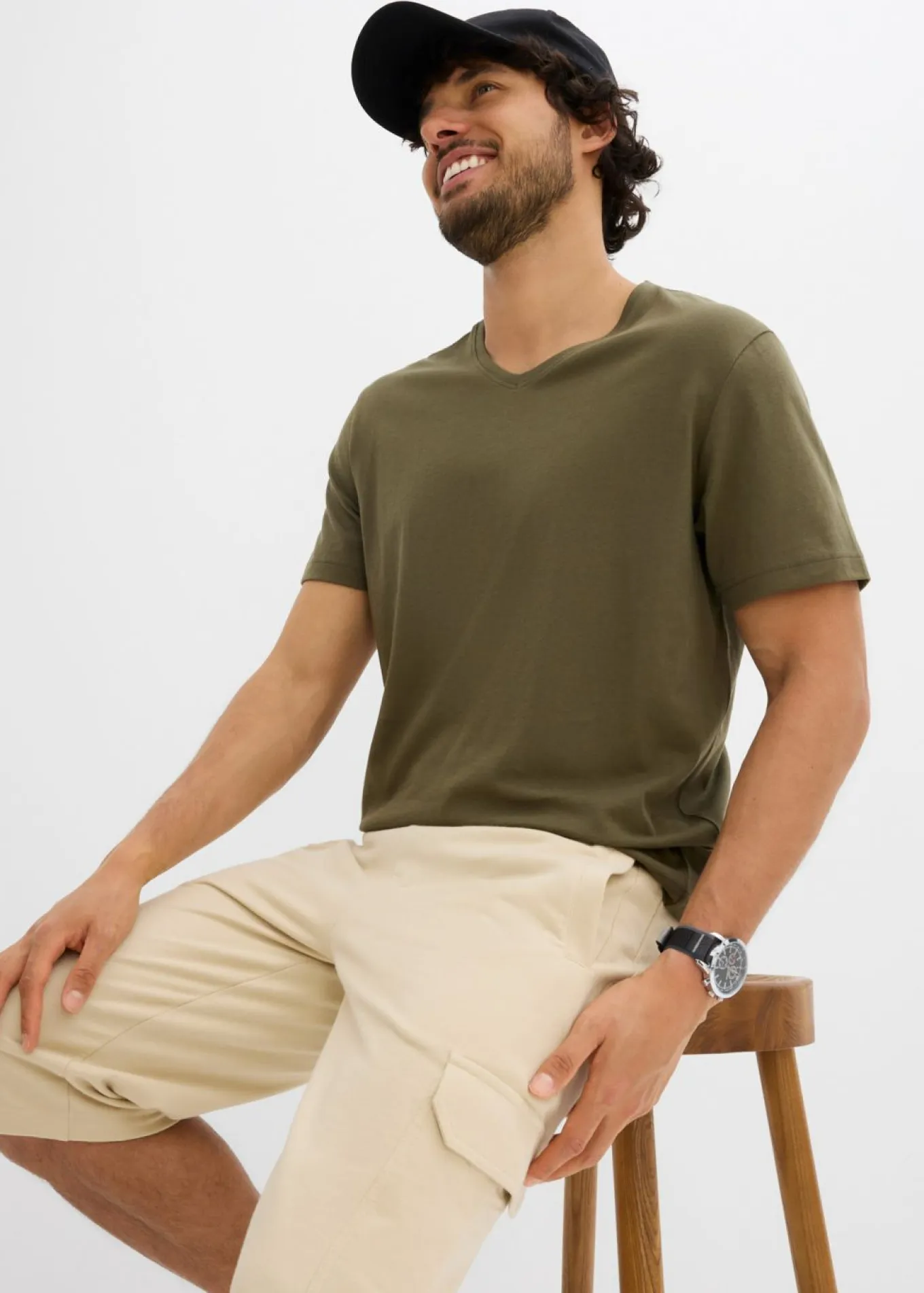 Camiseta con cuello en V (3 unidades)