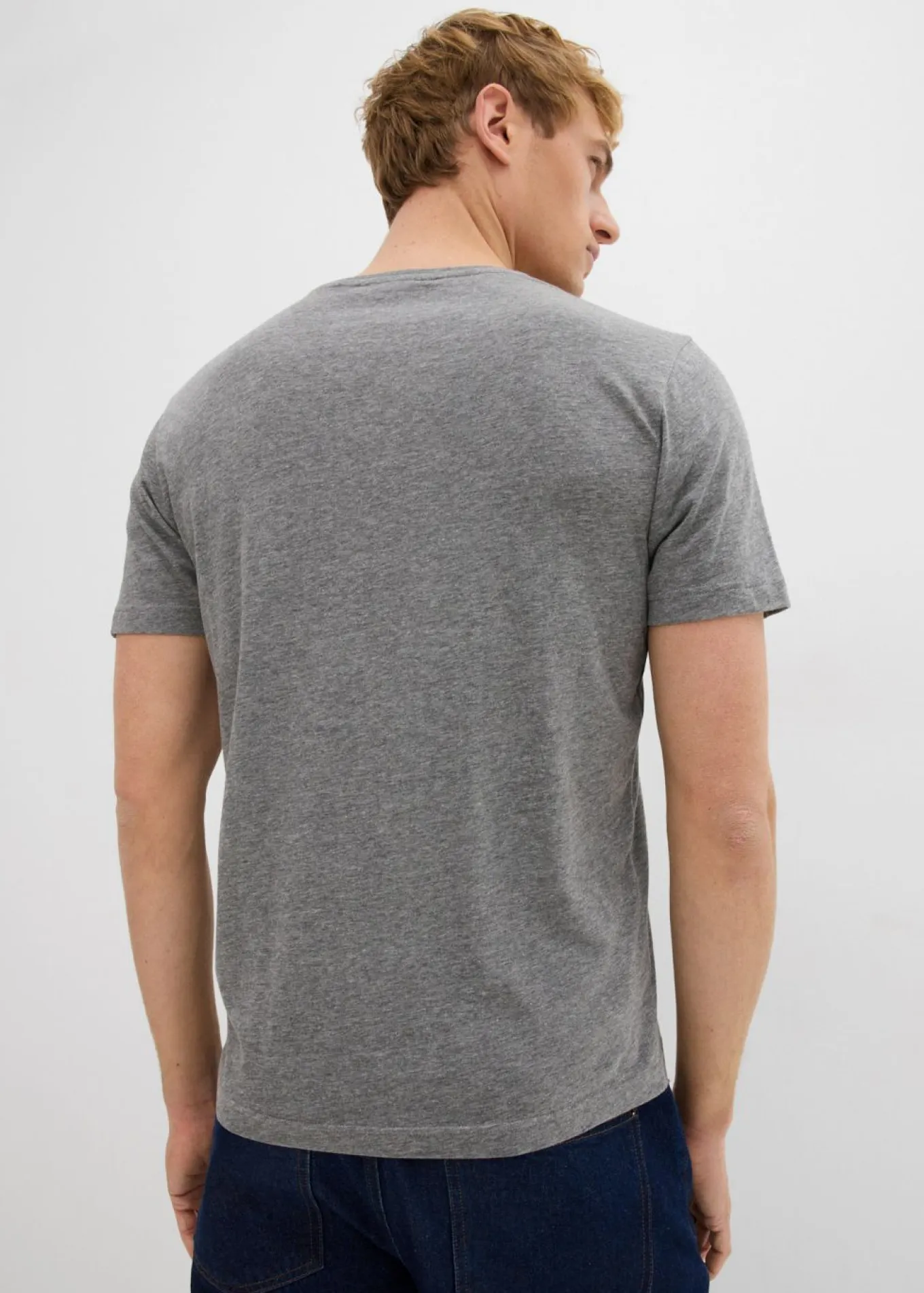 Camiseta con cuello en V (3 unidades)