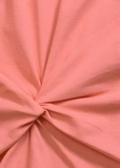 Camiseta con detalle de nudo