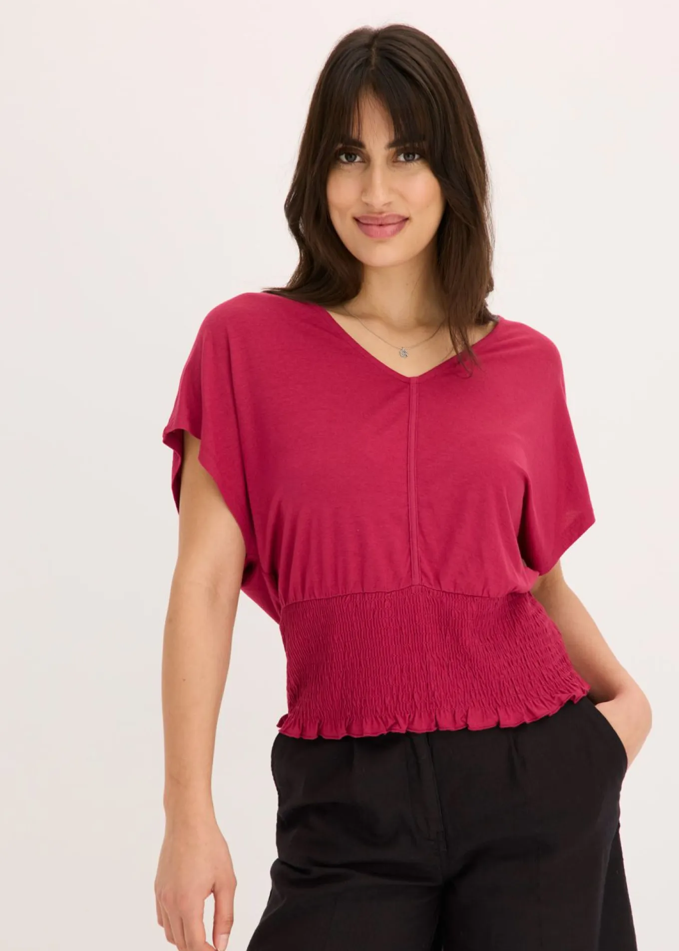 Camiseta con dobladillo de nido de abeja