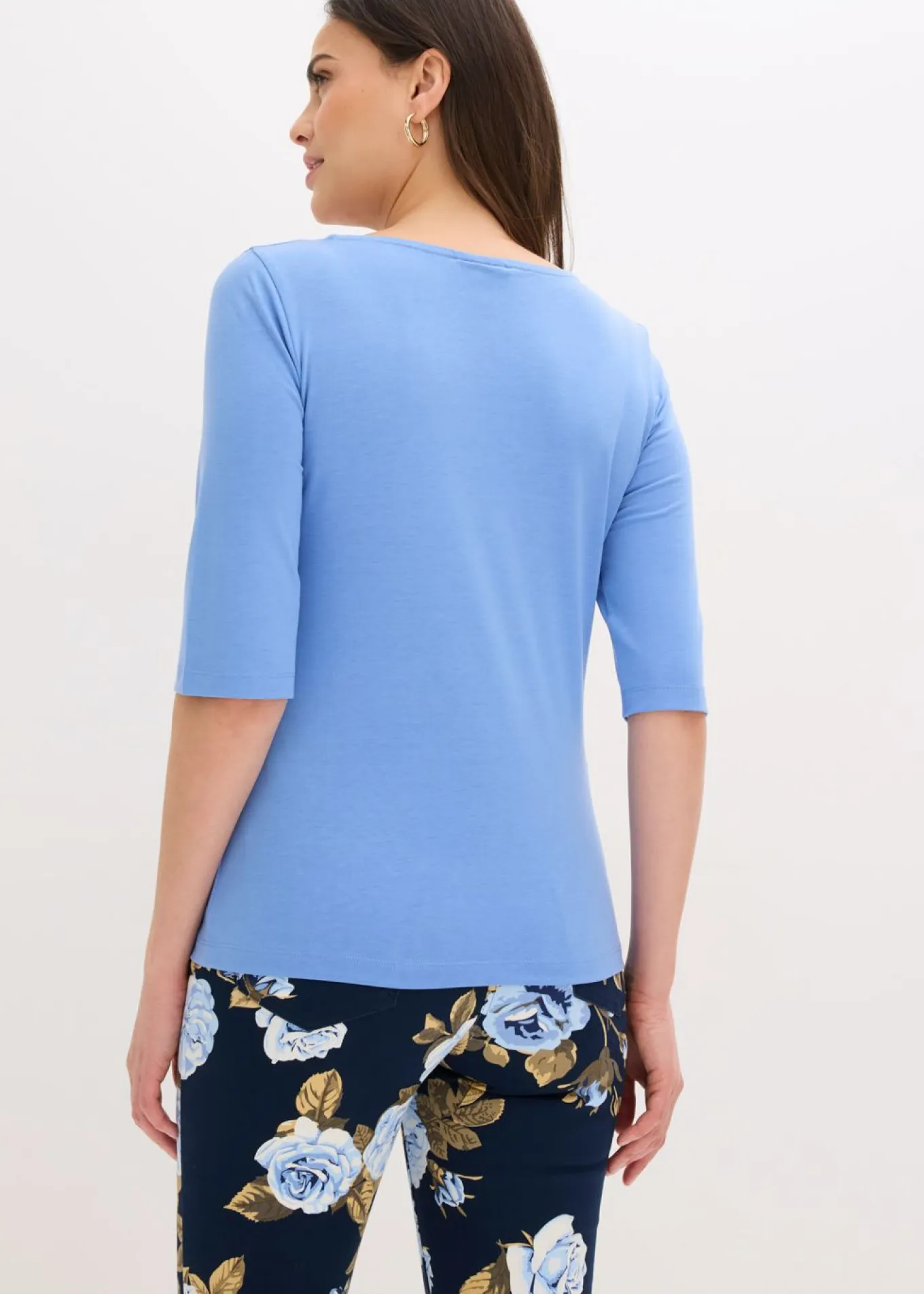Camiseta con encaje