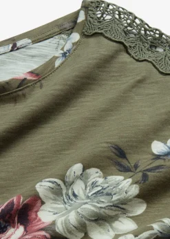 Camiseta con encaje estampada