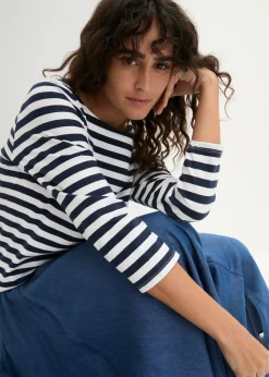Camiseta con escote barco