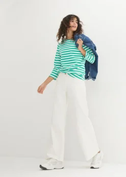 Camiseta con escote barco