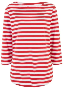 Camiseta con escote barco