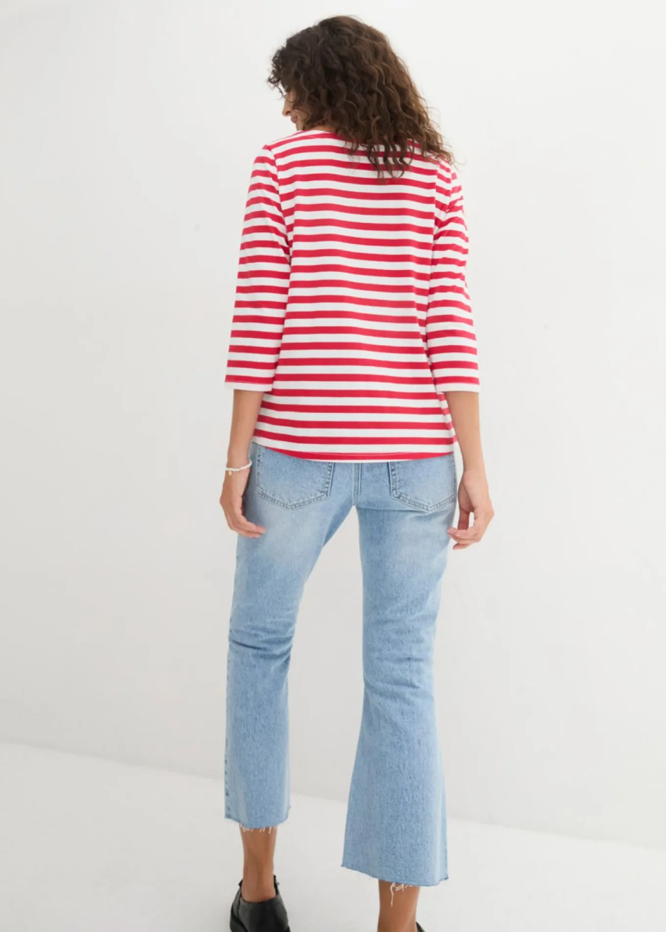 Camiseta con escote barco