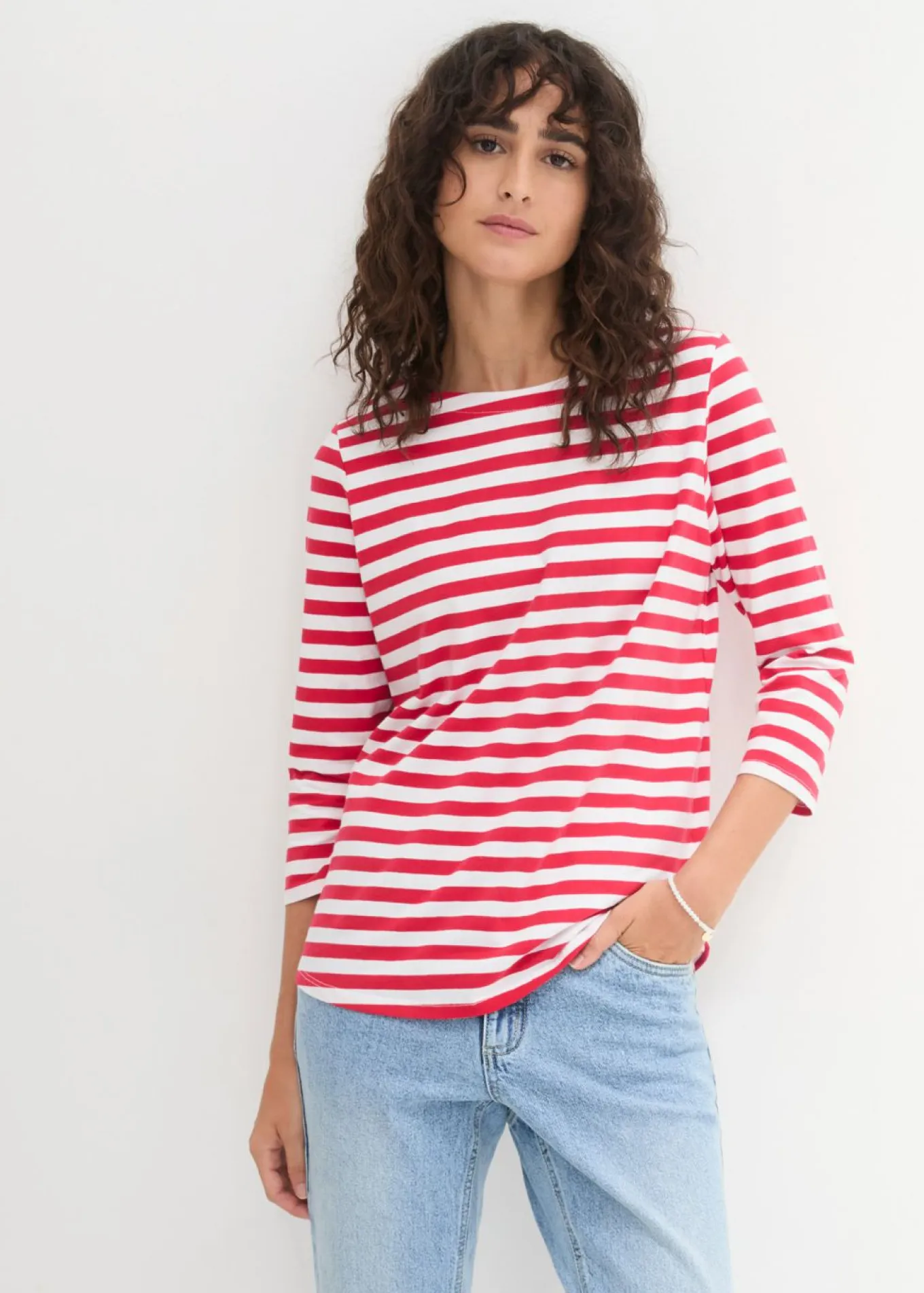 Camiseta con escote barco