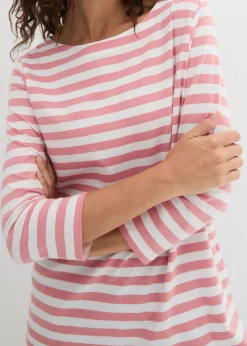 Camiseta con escote barco