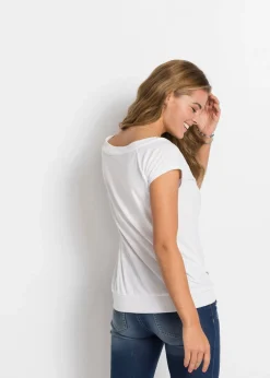 Camiseta con estampado de estrellas