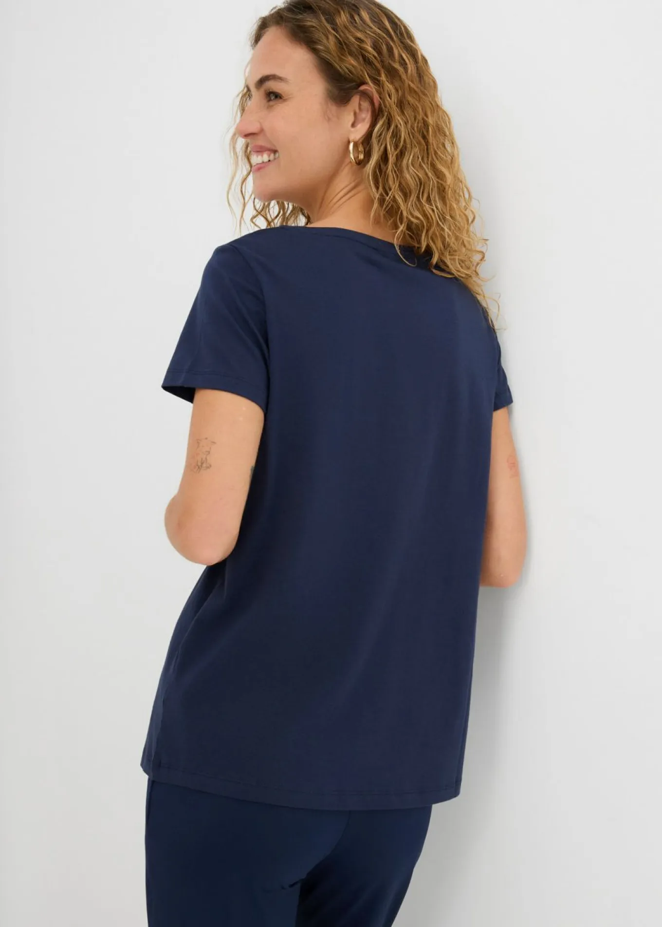 Camiseta con estampado de corazón de algodón orgánico