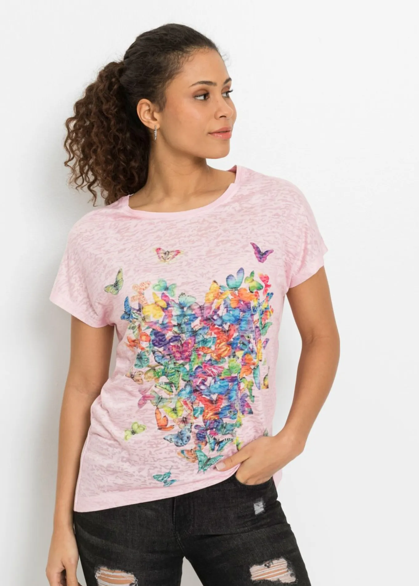 Camiseta con estampado de mariposa