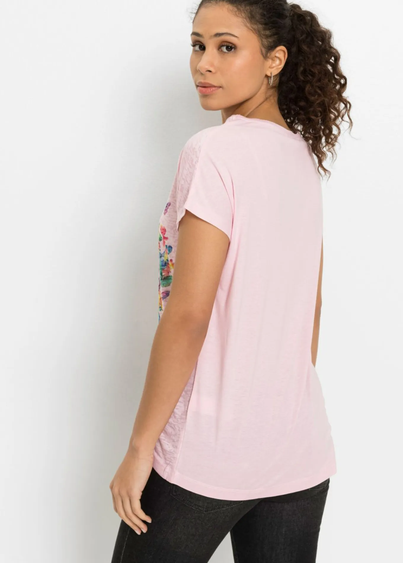 Camiseta con estampado de mariposa