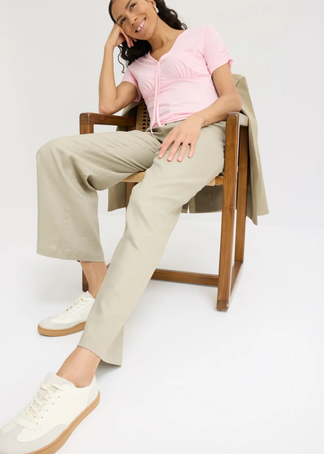 Camiseta con fruncido