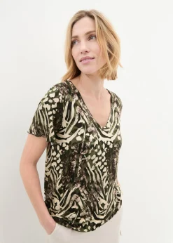 Camiseta con goma elástica