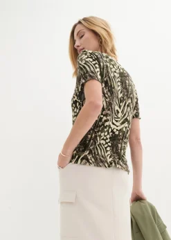 Camiseta con goma elástica