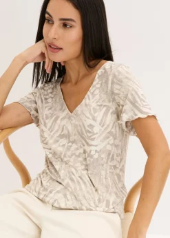 Camiseta con goma elástica