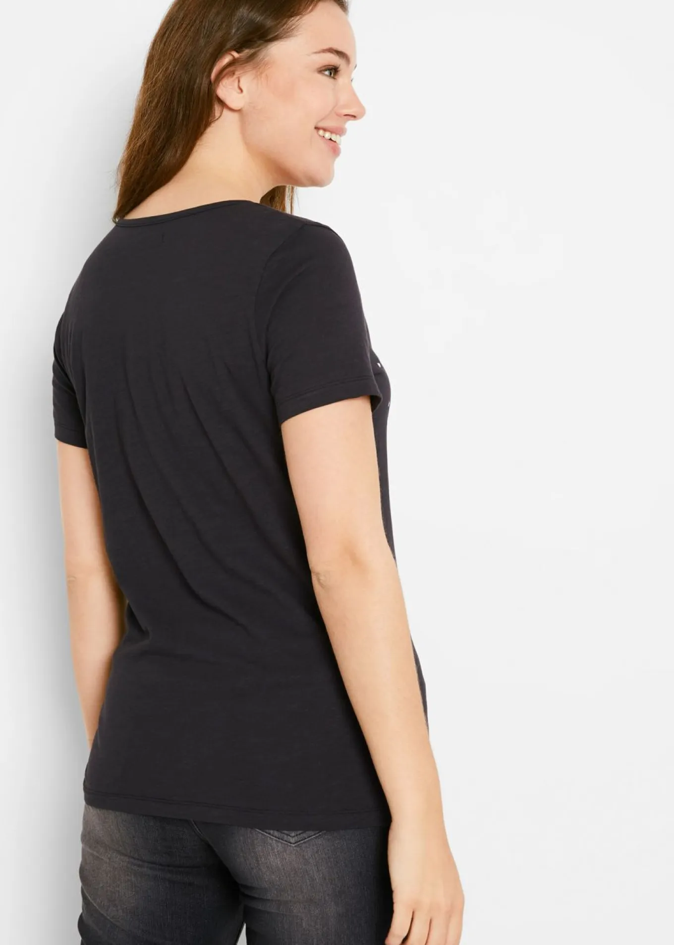 Camiseta con hilo flameado y manga corta