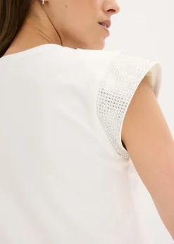Camiseta con hombreras
