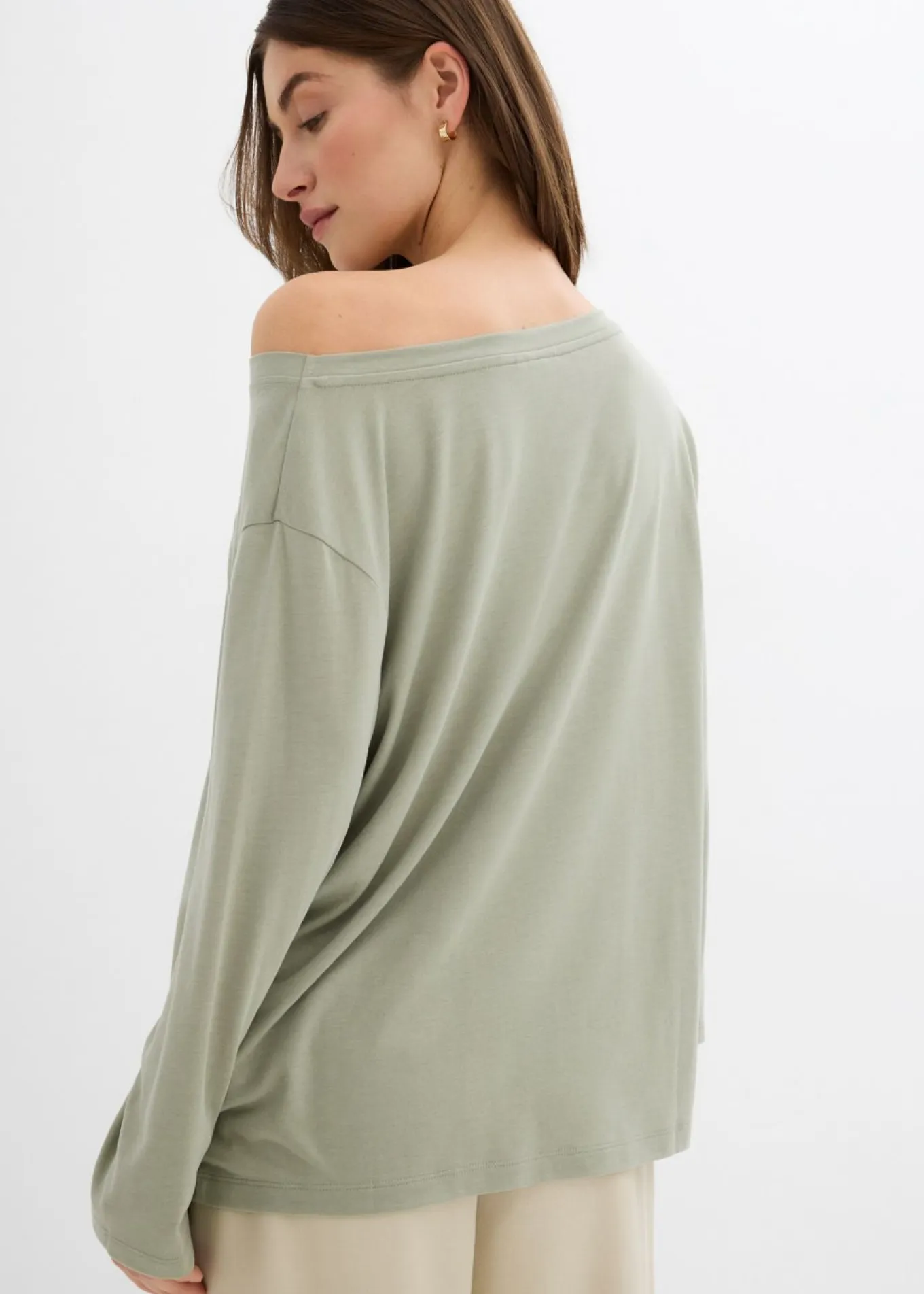 Camiseta con hombros descubiertos de suave mezcla de modal