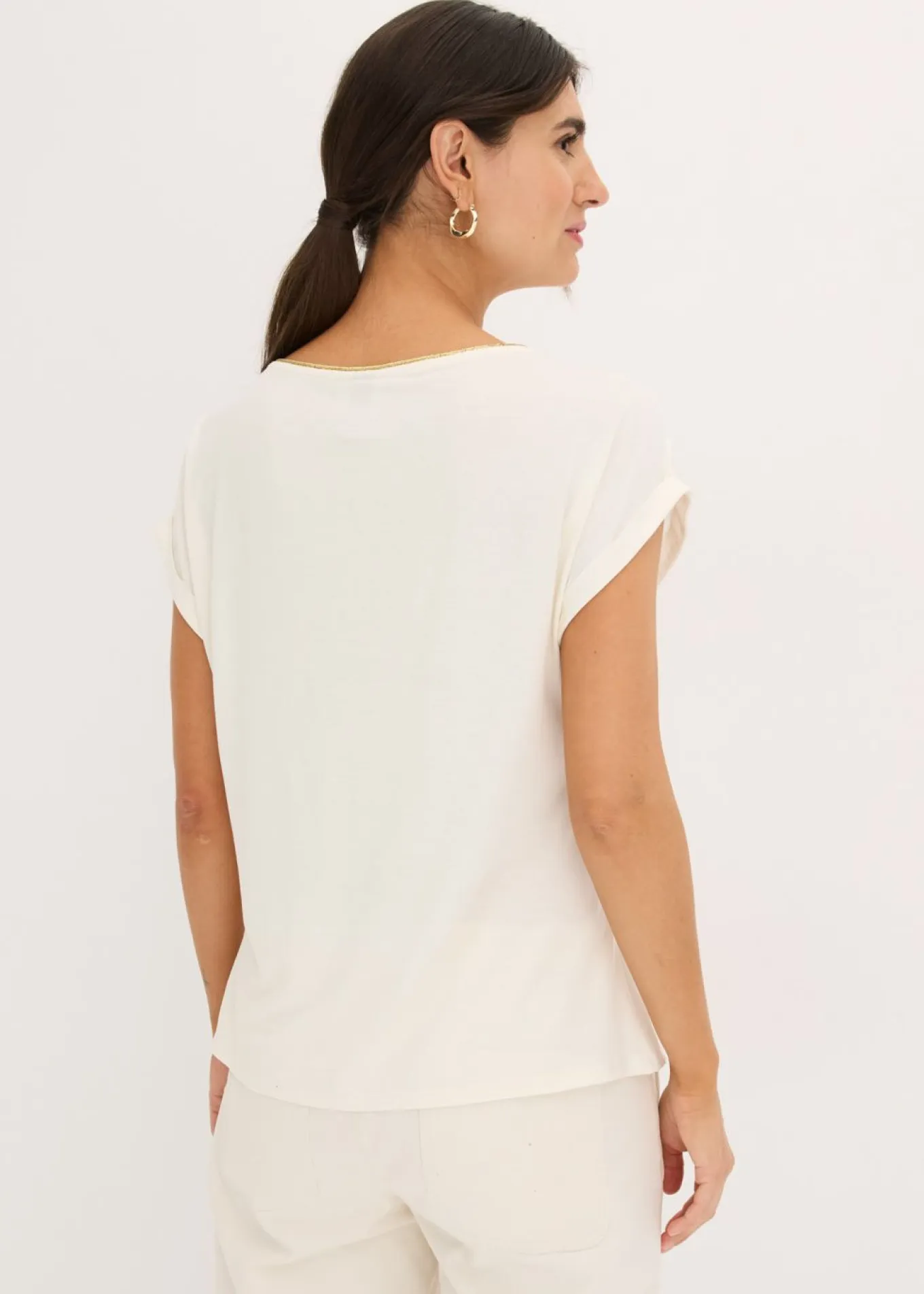 Camiseta con inserto de malla