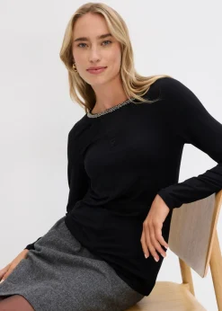 Camiseta con inserto de malla y piedras brillantes