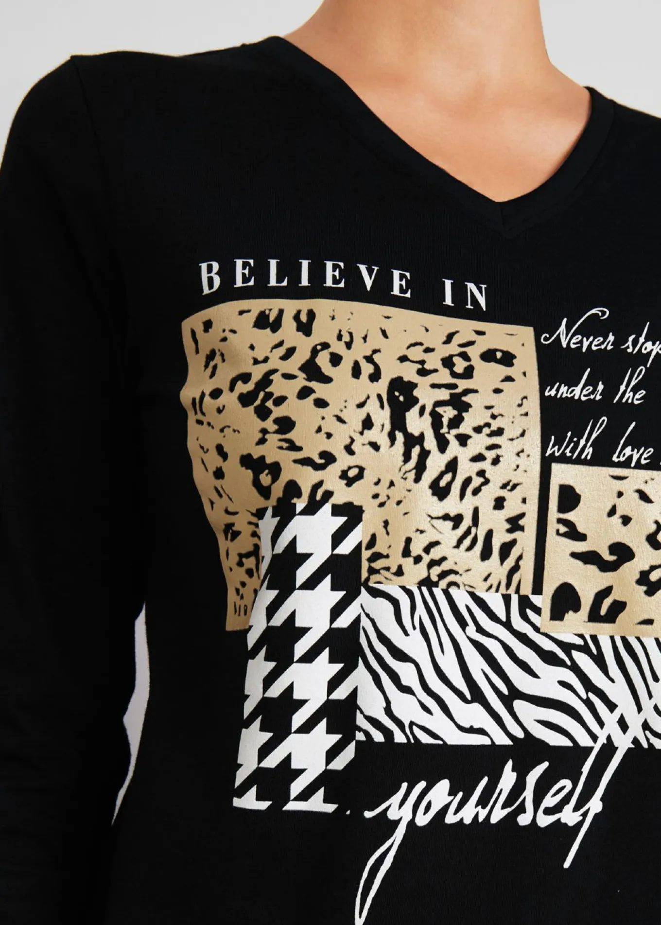 Camiseta con mangas 3/4