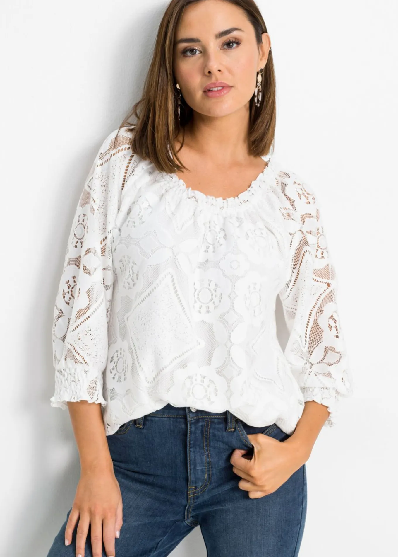 Camiseta con mangas abullonadas