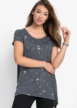 Camiseta con mariposas