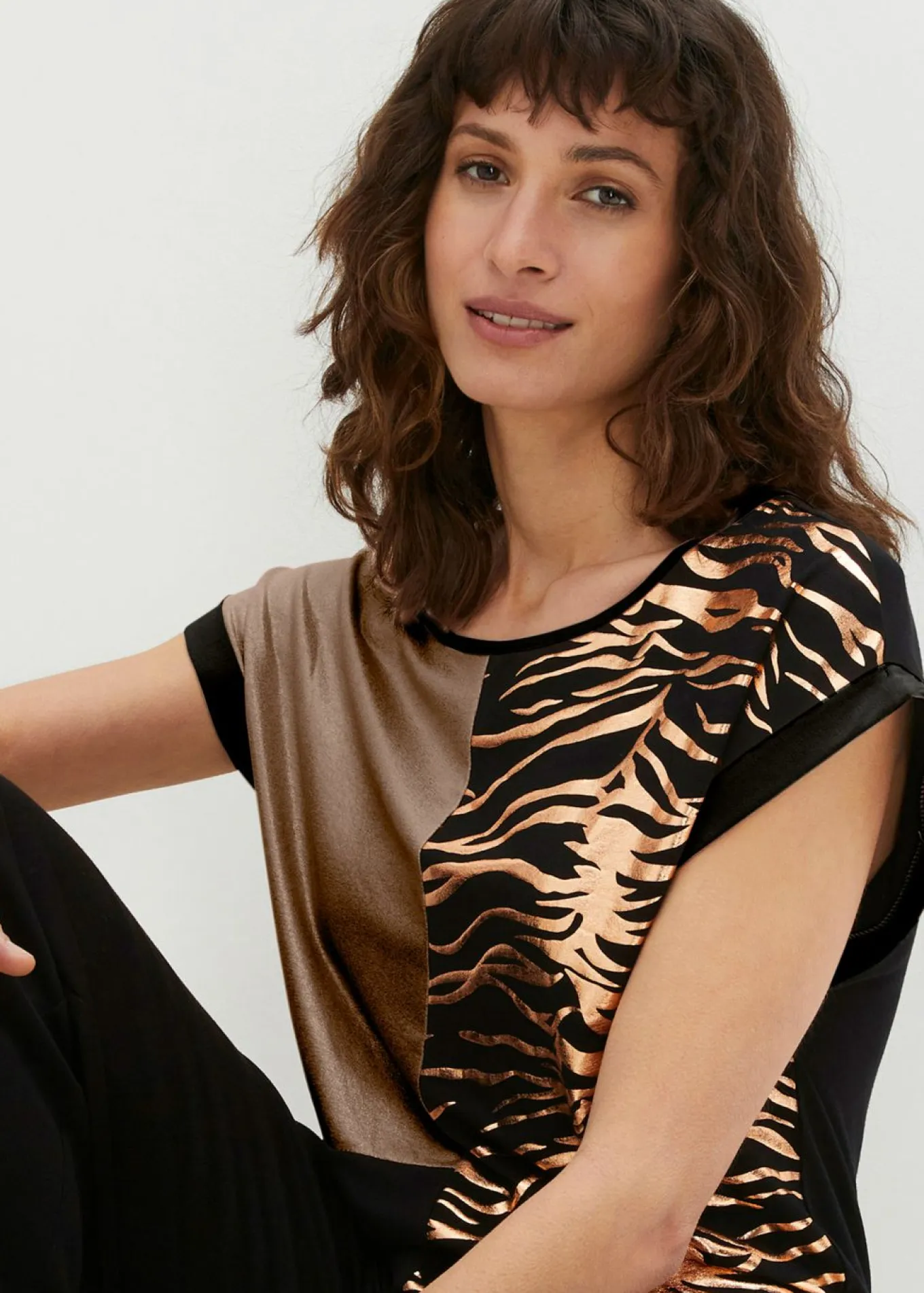 Camiseta con parches