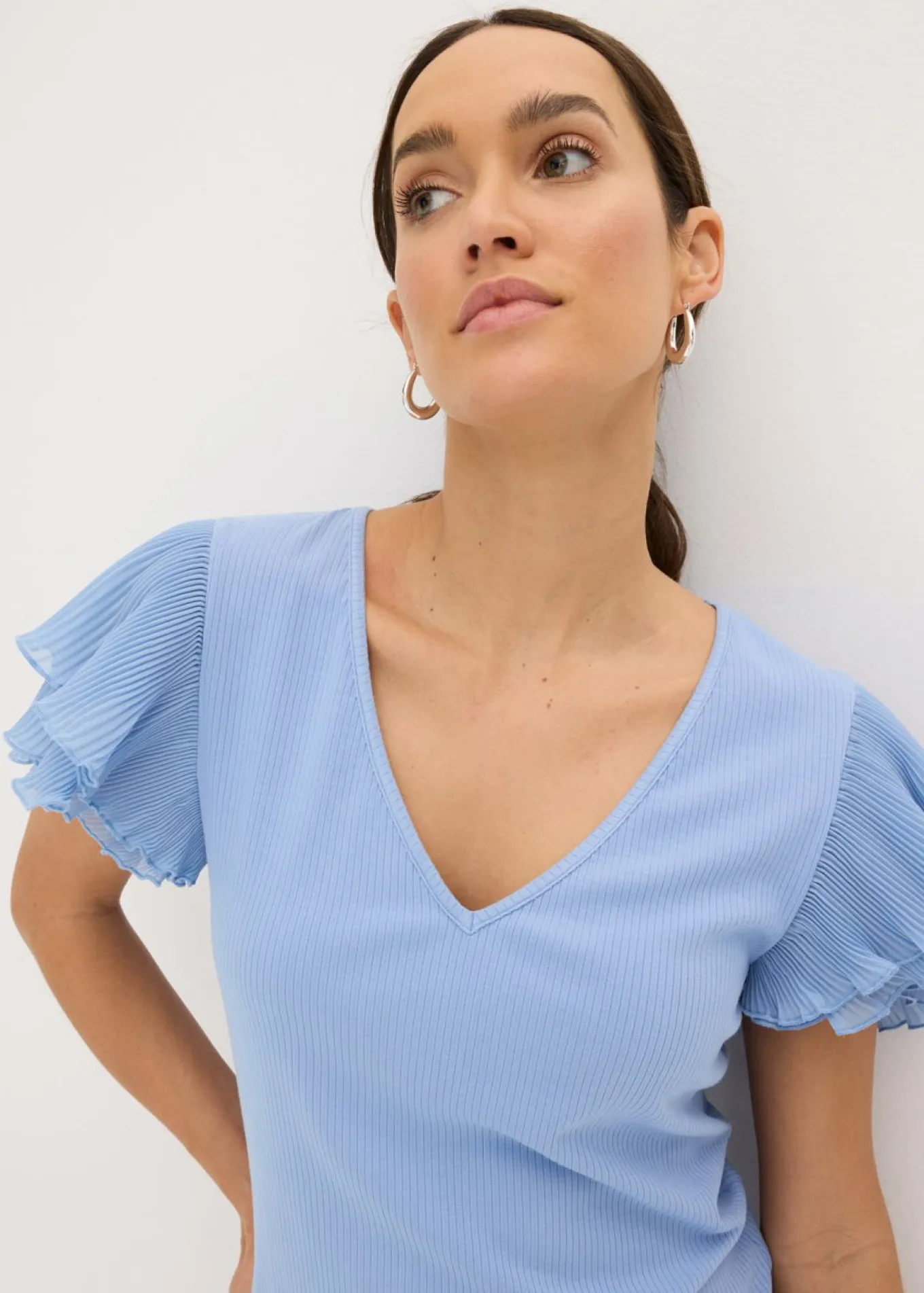 Camiseta con volantes