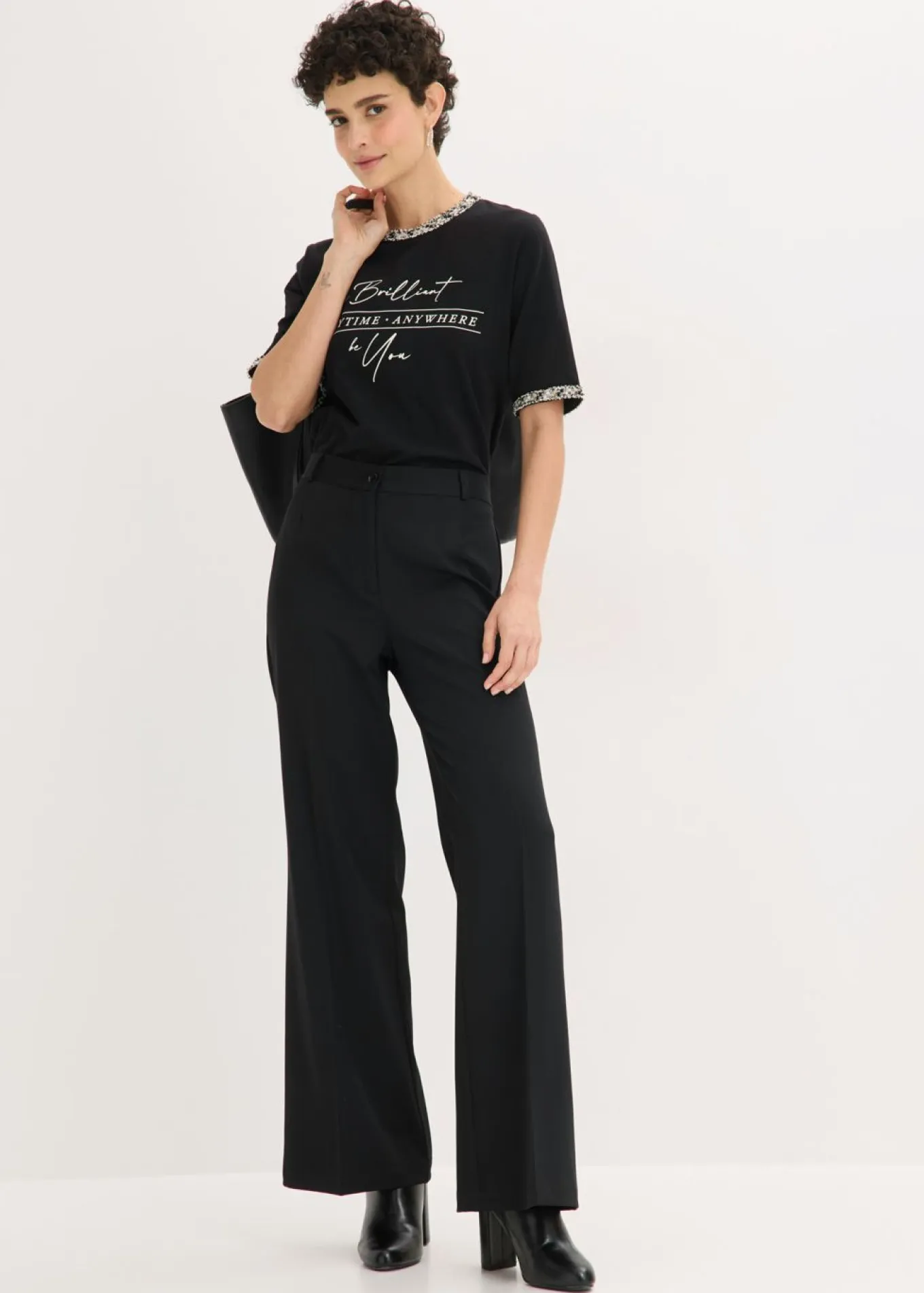 Camiseta de algodón orgánico con cinta decorativa