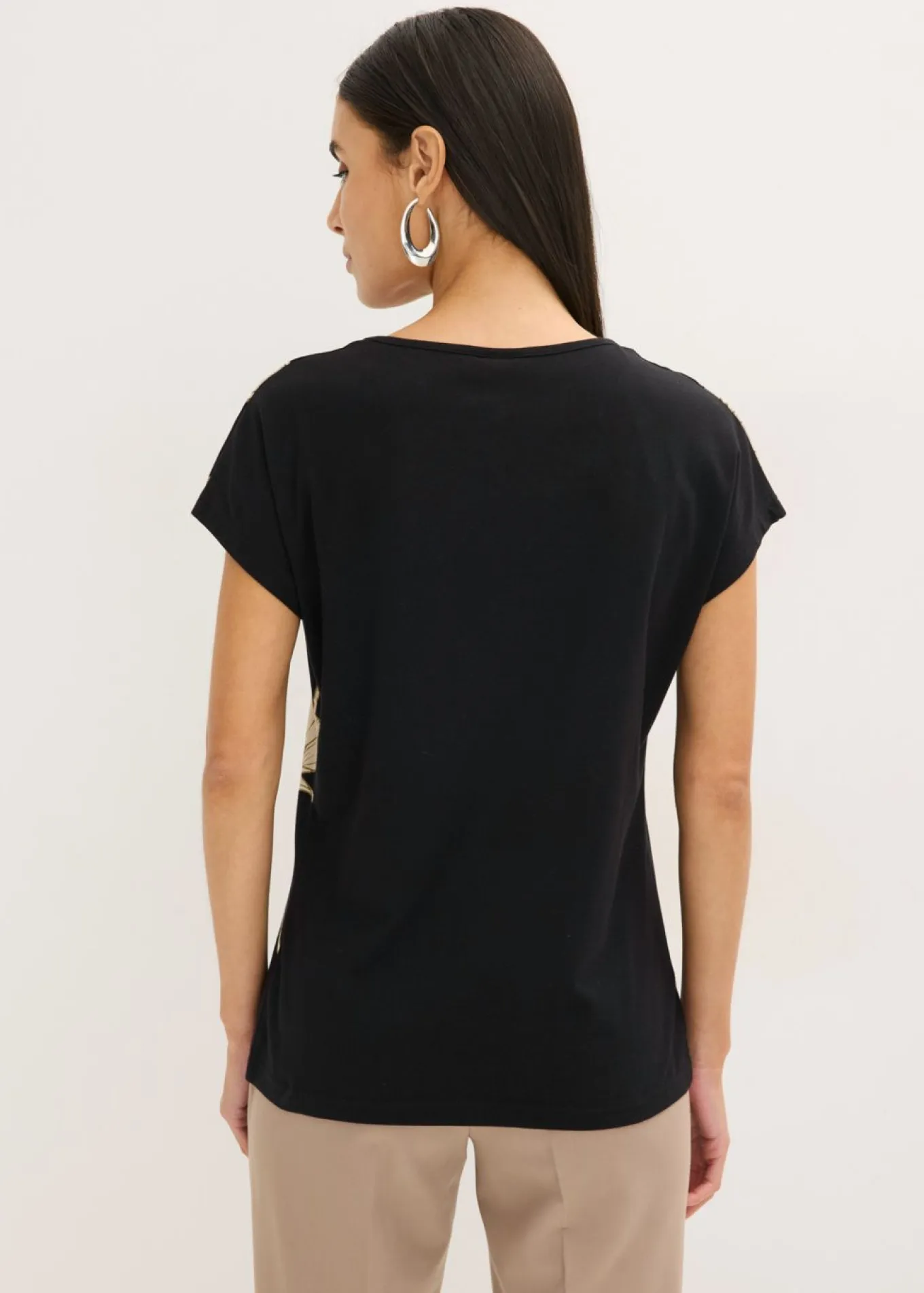Camiseta de algodón orgánico con estampado de flores