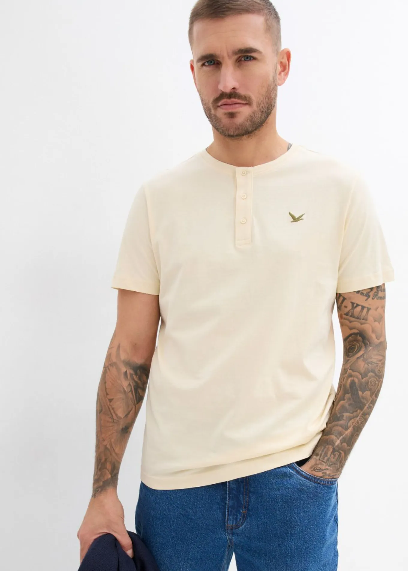 Camiseta de algodón orgánico puro con cuello henley (3 unidades)