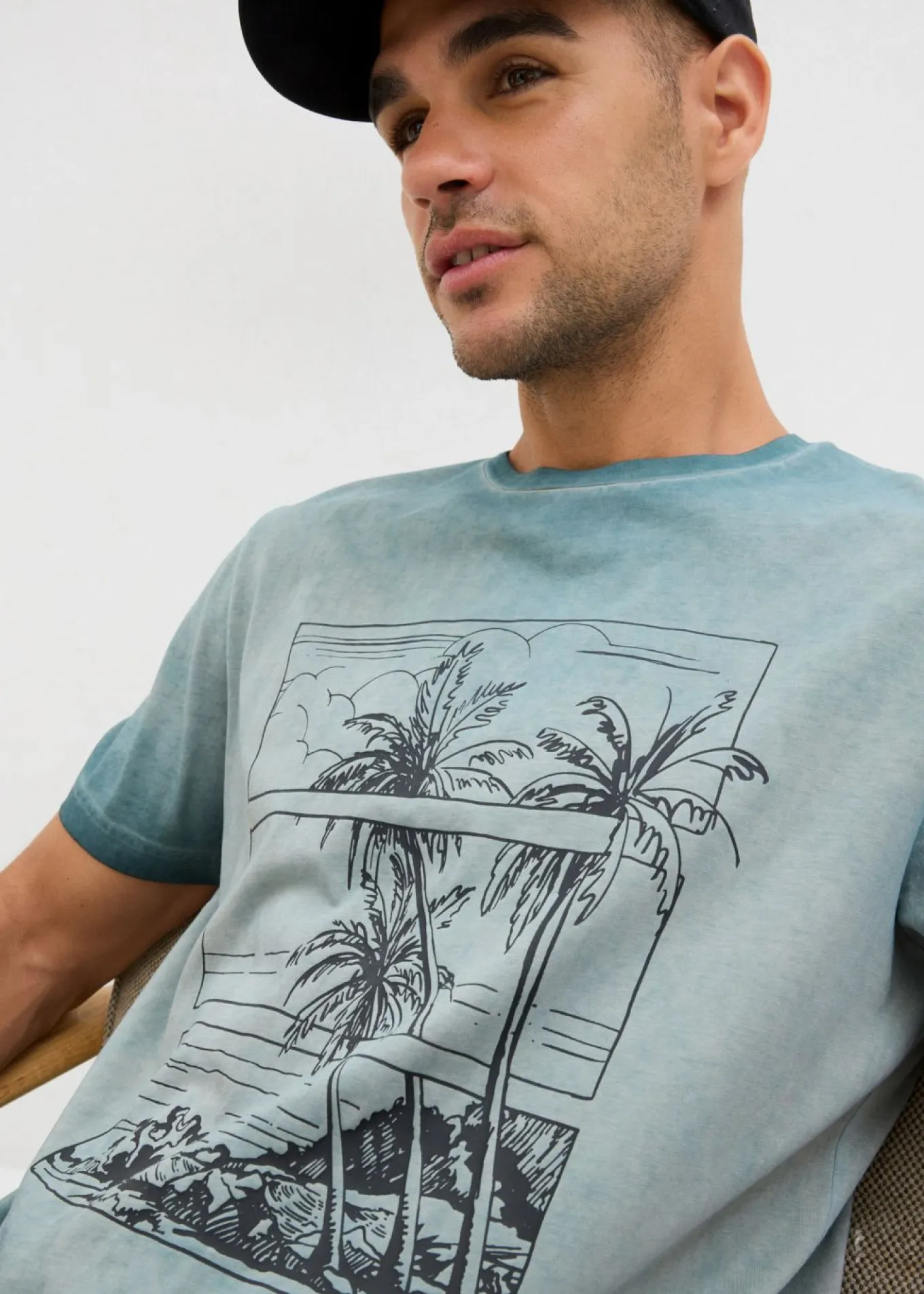 Camiseta de algodón orgánico con aspecto lavado