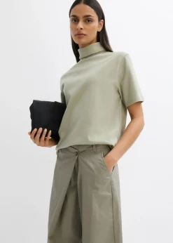 Camiseta de algodón orgánico puro con cuello alto