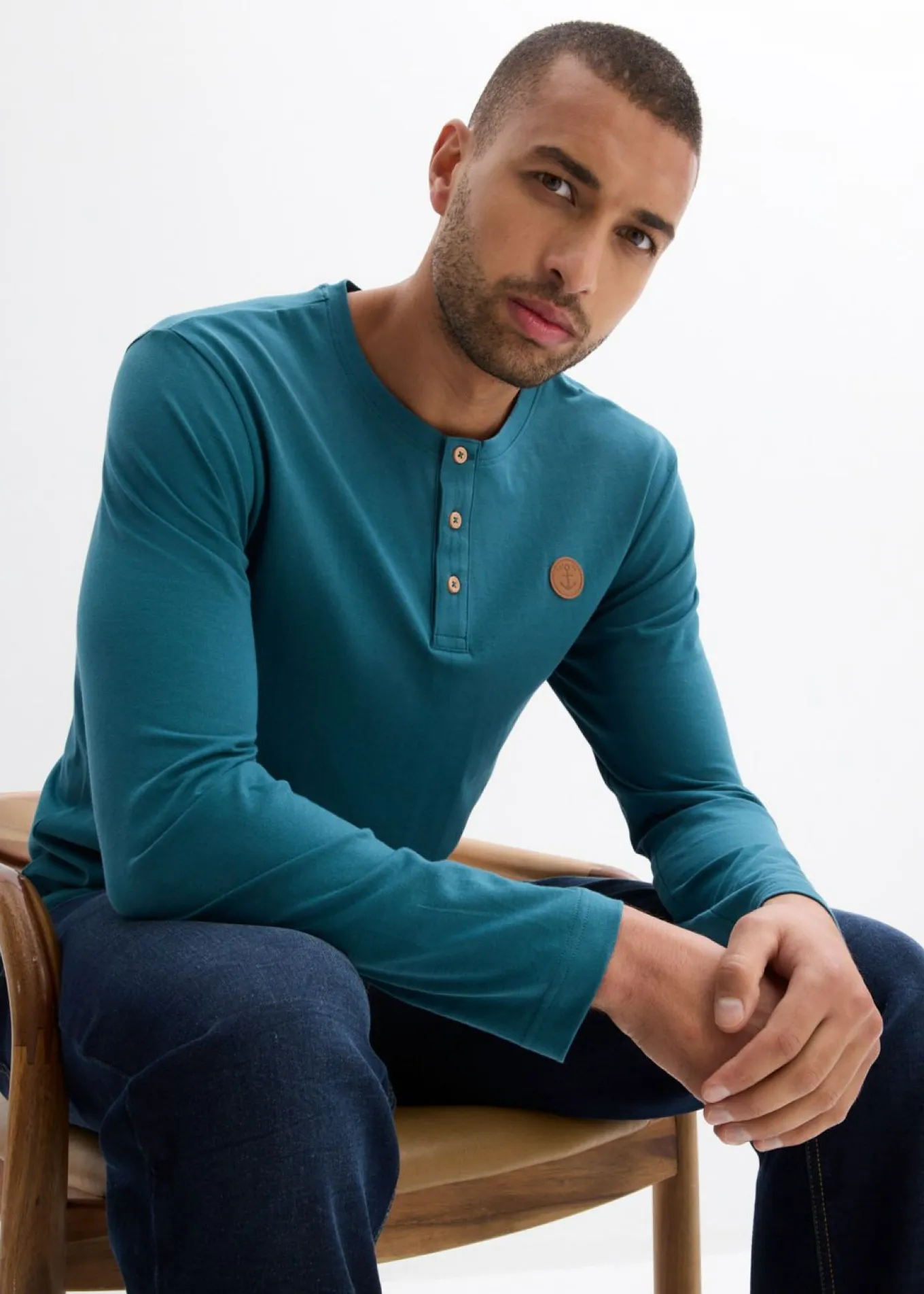 Camiseta de algodón orgánico puro con manga larga y cuello henley (2 unidades)