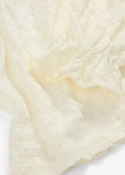 Camiseta de encaje con mangas abullonadas