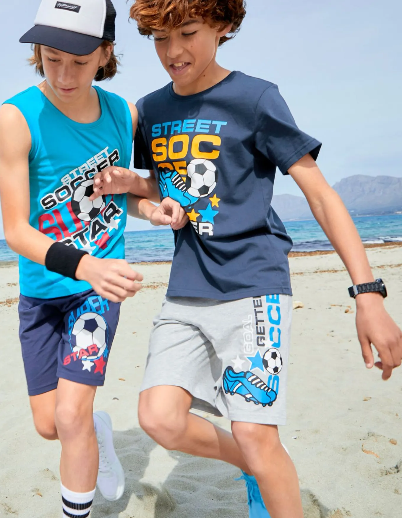 Camiseta de manga corta + camiseta sin mangas + bermudas para niño (4 piezas)