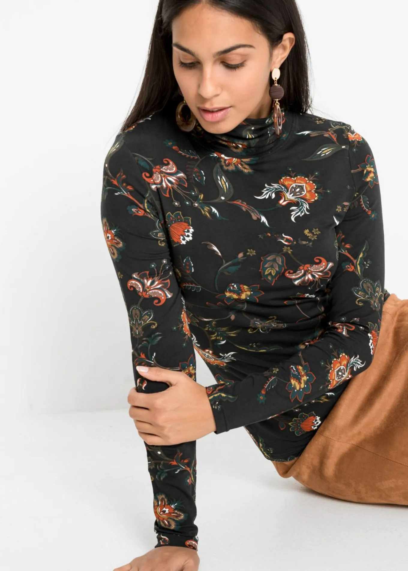 Camiseta de manga larga con cuello vuelto