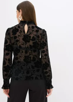Camiseta de manga larga con leve transparencia