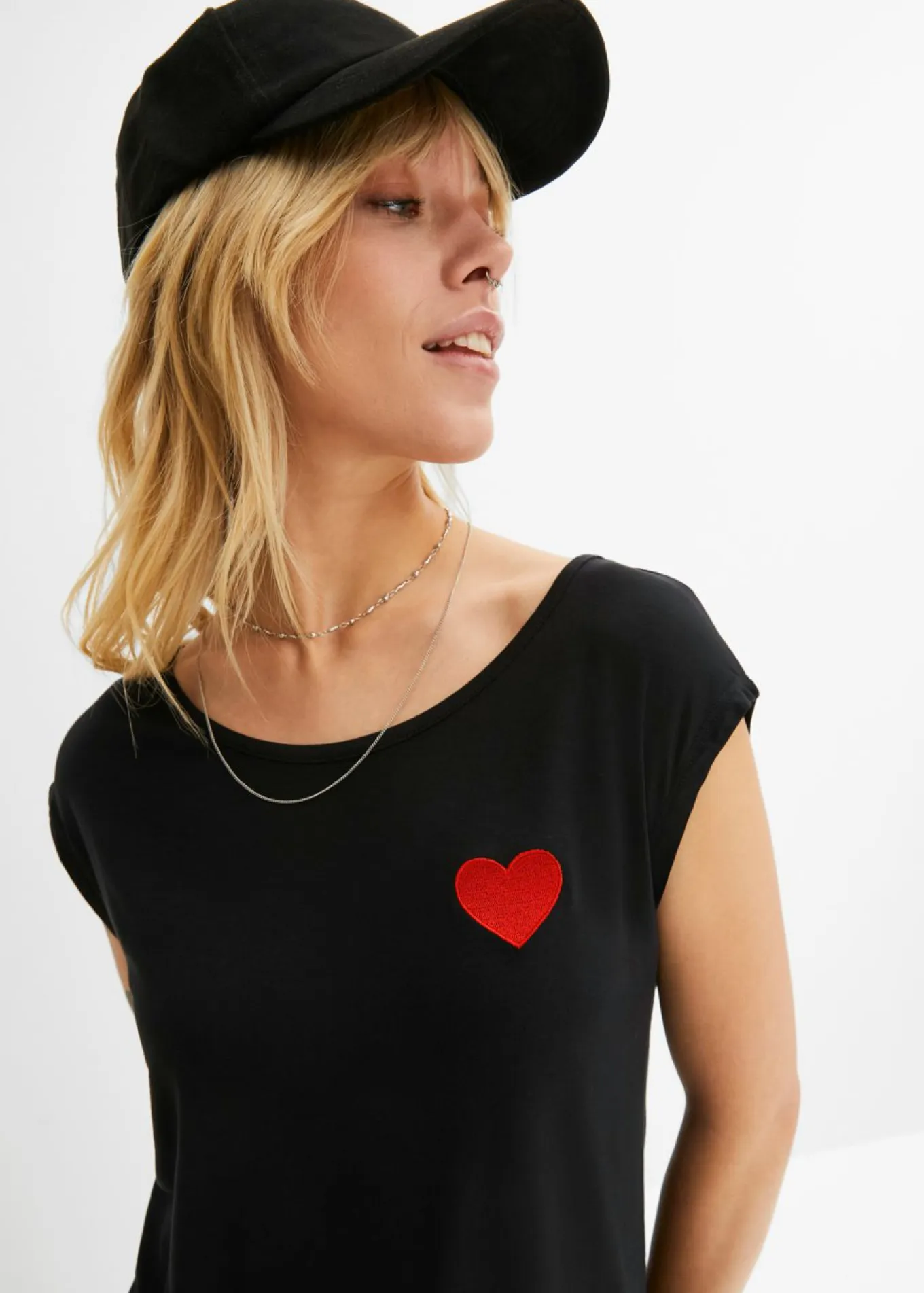Camiseta de mezcla de viscosa fluida con dobladillo asimétrico