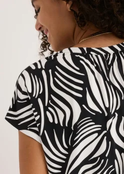 Camiseta de mezcla de viscosa suave con cuello henley