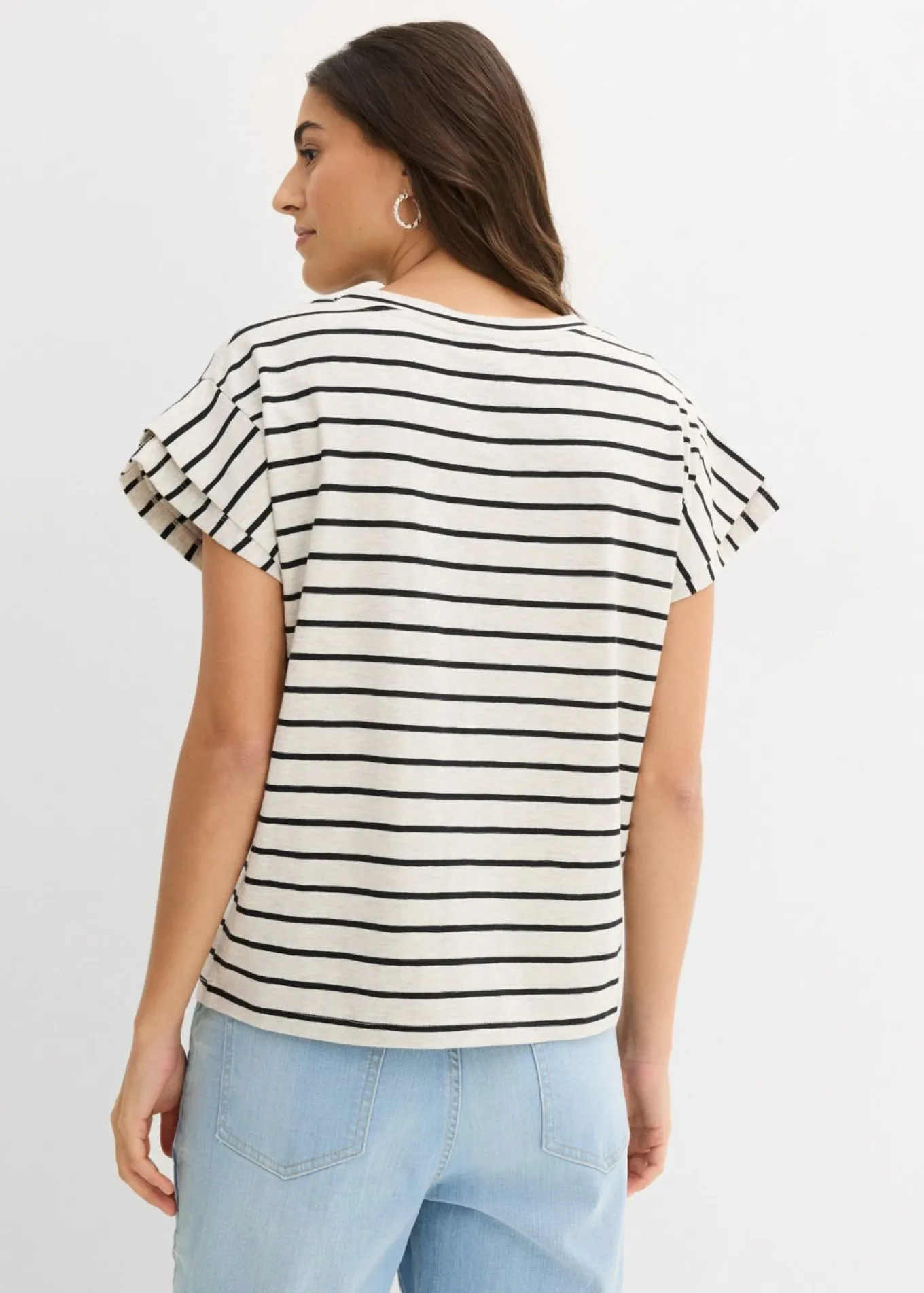 Camiseta de rayas con volantes en las mangas
