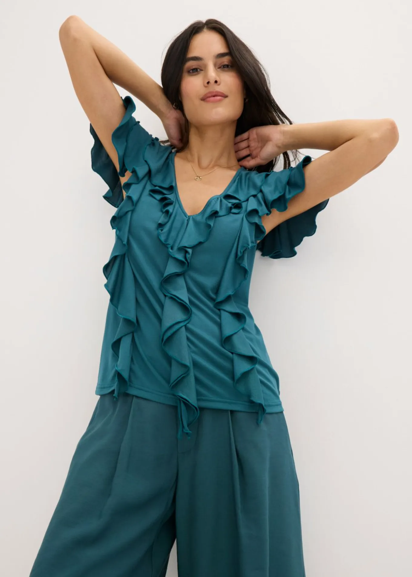 Camiseta de suave mezcla de modal con volantes