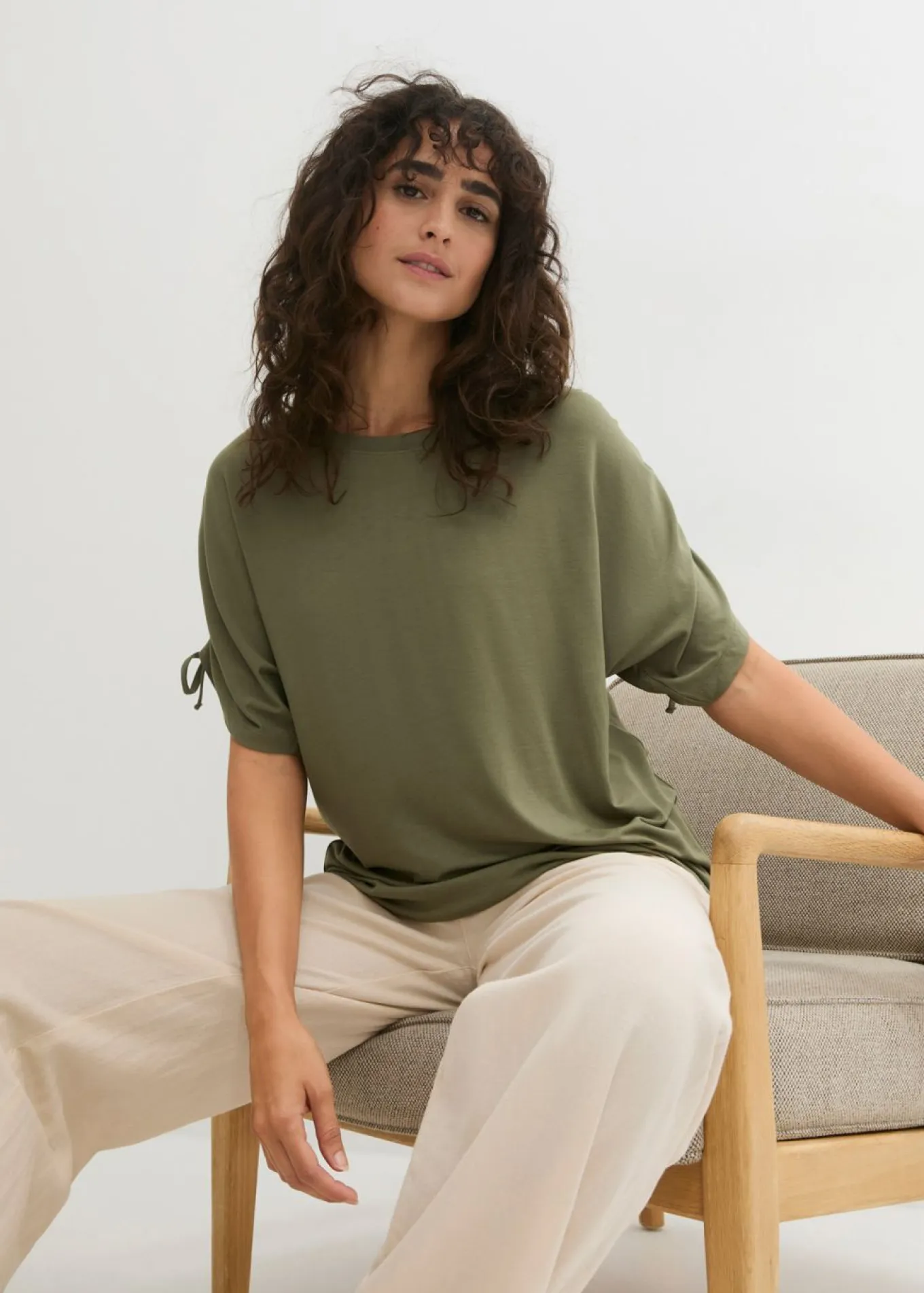 Camiseta de viscosa fluida
