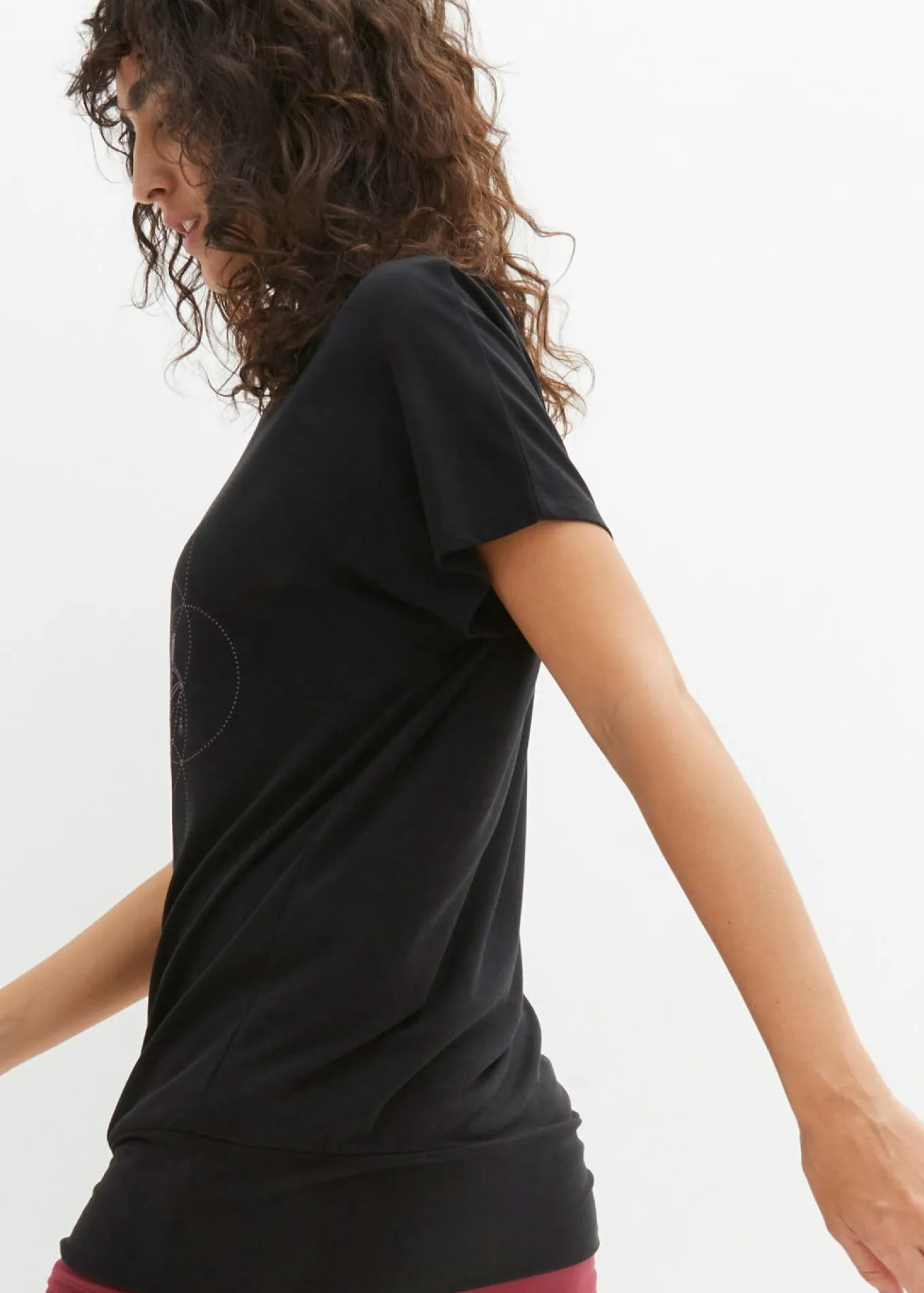 Camiseta deportiva con corte holgado